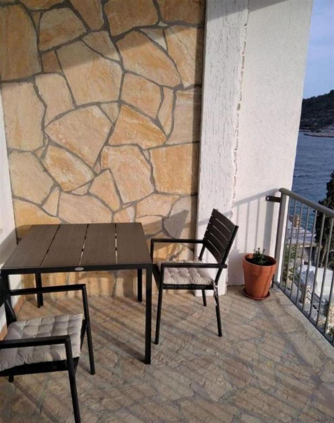Ivan Apartment *