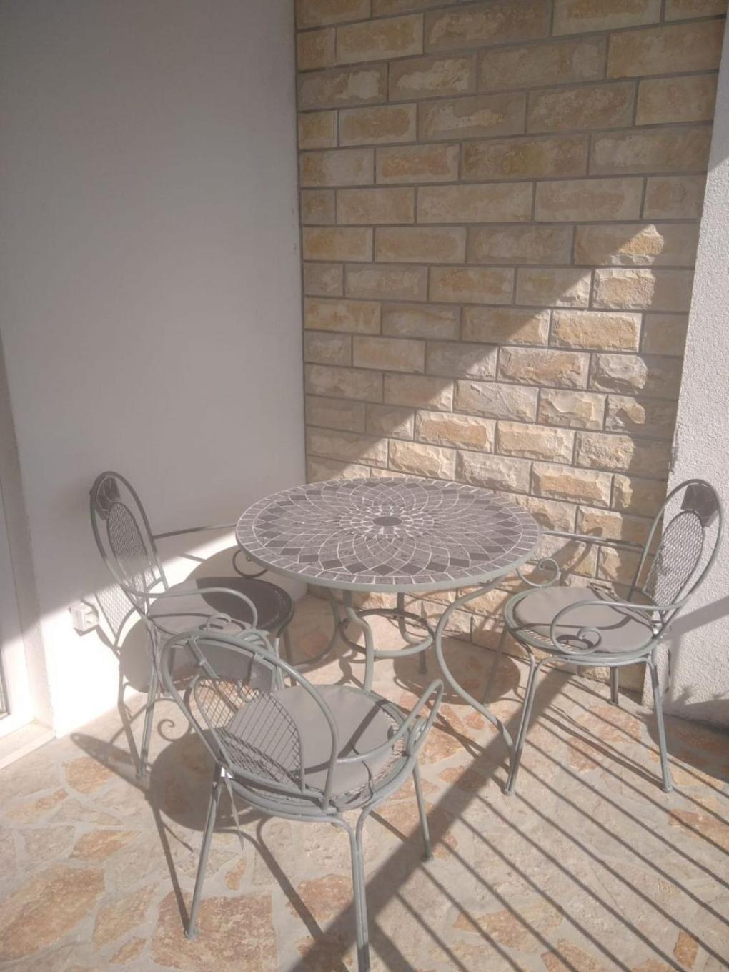 Ivan Apartment *