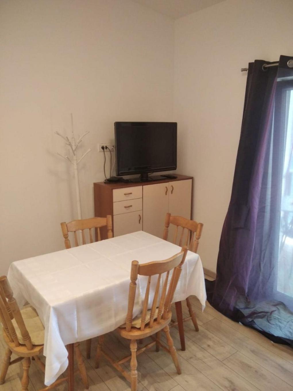 Ivan Apartment Vinisce